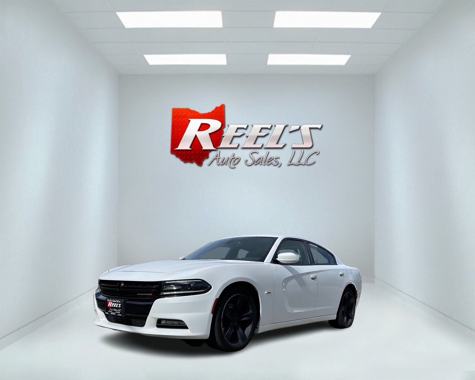 photo of 2016 Dodge Charger R/T